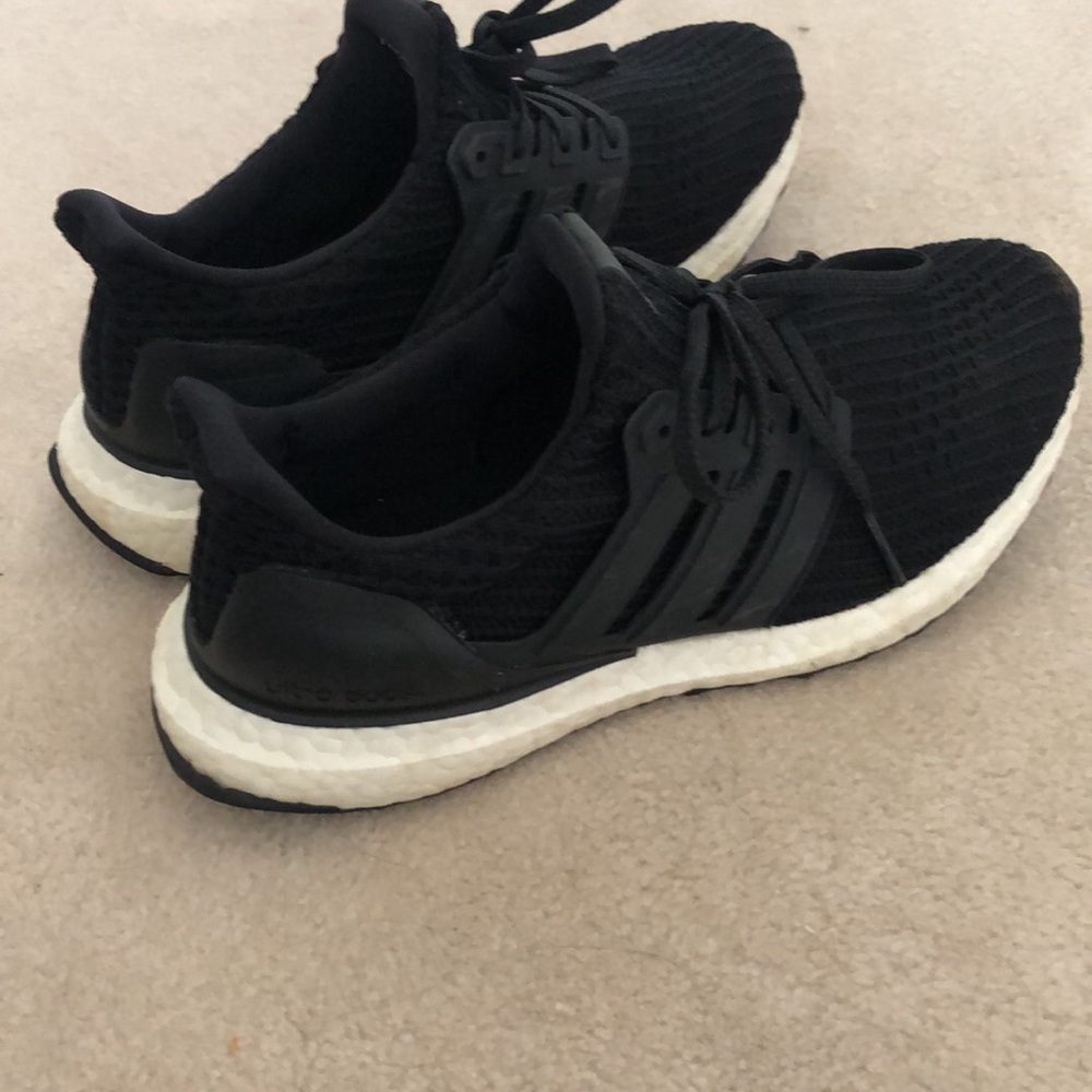 Black Adidas Ultraboost